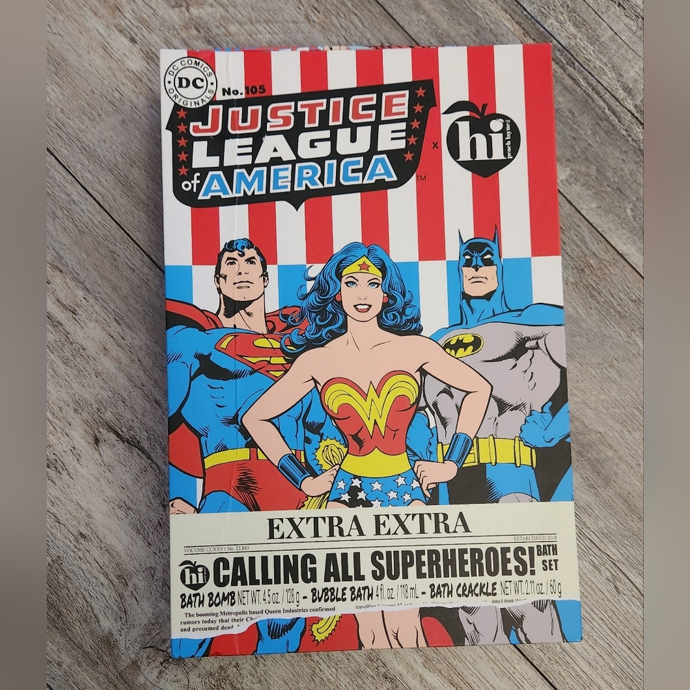 Peach Layne X DC Calling All Superheroes Bath Fizzies Set with Bath Bomb (4.5oz) - Picture 2 of 6
